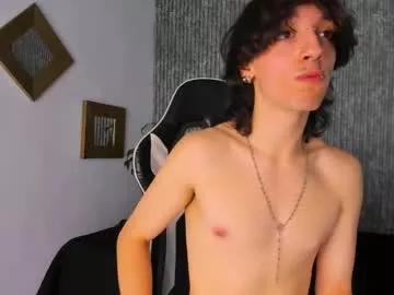 max__hill from Chaturbate is Freechat