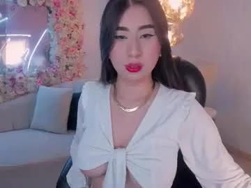 mayamoretti from Chaturbate