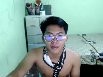 mayangbungol from Chaturbate