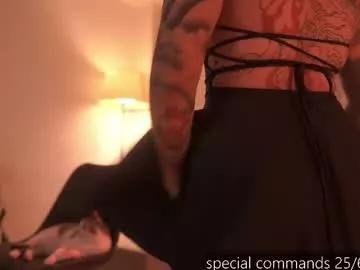 Explore our live girls sluts from our Custom and Multi clubs and checkout exclusive access to highly interactive content, such as shape, hair, titties, pussy type and many more.
