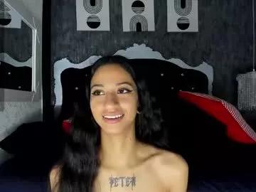 Explore our live girls sluts from our Custom and Multi clubs and checkout exclusive access to highly interactive content, such as shape, hair, titties, pussy type and many more.