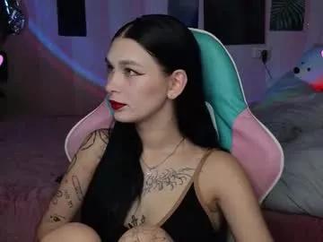 mella_freya from Chaturbate