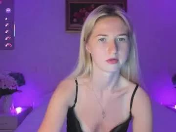 mellina_tey from Chaturbate