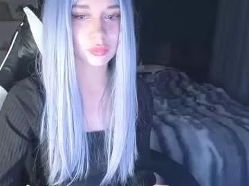 mezzalunaa from Chaturbate