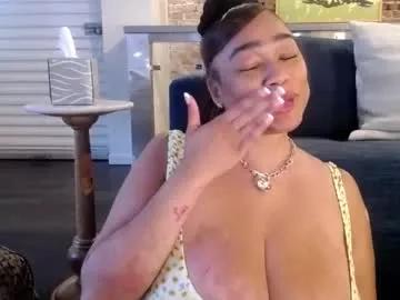 Mfchoneybusty webcams show profile image 