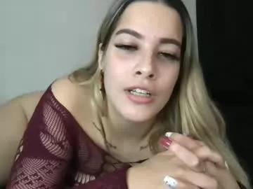 miaaasturbate from Chaturbate