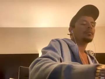 miamiclos1 from Chaturbate