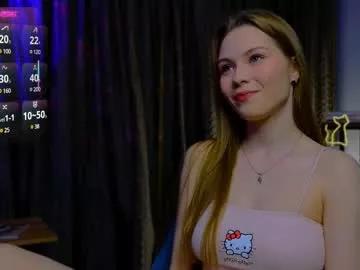 Explore our live girls sluts from our Custom and Multi clubs and checkout exclusive access to highly interactive content, such as shape, hair, titties, pussy type and many more.