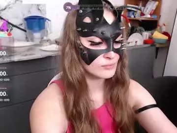 Explore our live girls sluts from our Custom and Multi clubs and checkout exclusive access to highly interactive content, such as shape, hair, titties, pussy type and many more.