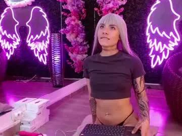 milla_davis from Chaturbate