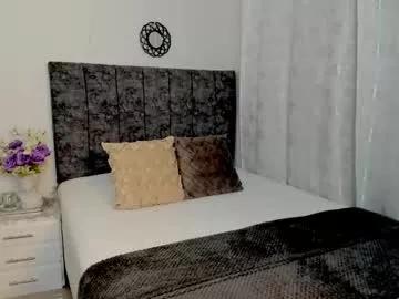 milla_pixxie from Chaturbate