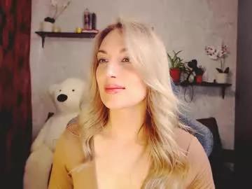 millaxqueen from Chaturbate