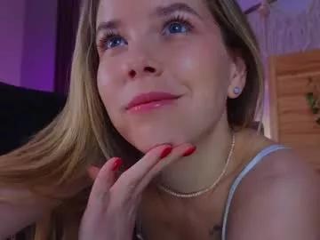 milly_shy from Chaturbate