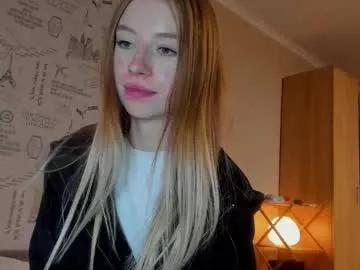 minidiva_ from Chaturbate