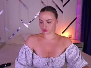 minifox_ from Chaturbate