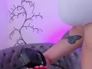 miss__daphne from Chaturbate