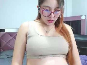 miss_issaa from Chaturbate