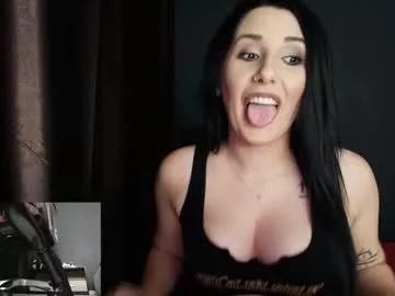 missdyaa from Chaturbate