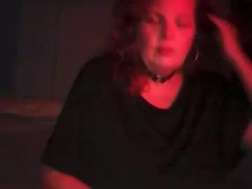 misshollywoodbaby from Chaturbate
