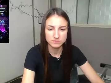 Explore our live girls sluts from our Custom and Multi clubs and checkout exclusive access to highly interactive content, such as shape, hair, titties, pussy type and many more.