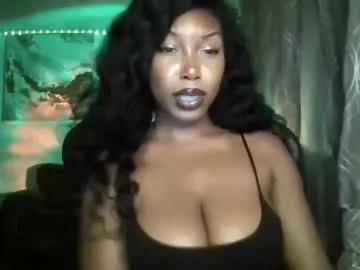 missladyonyx from Chaturbate