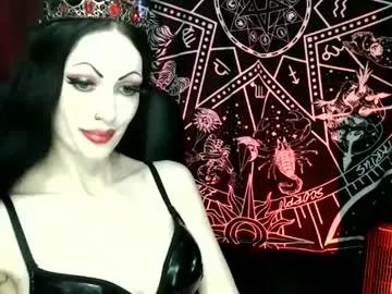 missmoondoll from Chaturbate
