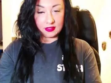 missqueen1416 from Chaturbate
