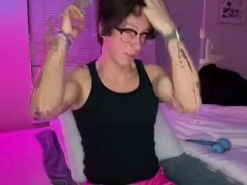 mizzo001 from Chaturbate