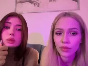 mmkakpoxyi22 from Chaturbate