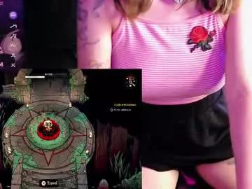 Explore our live girls sluts from our Custom and Multi clubs and checkout exclusive access to highly interactive content, such as shape, hair, titties, pussy type and many more.