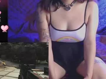 mmmmdarling from Chaturbate