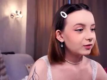 Moiregathright webcams show profile image 
