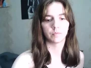 molly_hot_stuff from Chaturbate
