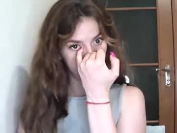 molly_hot_stuff from Chaturbate