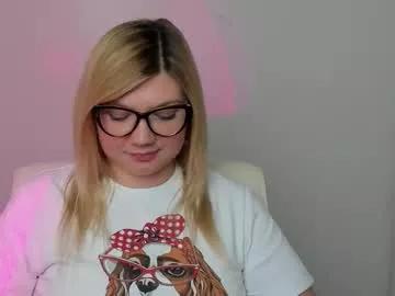 molly_moree from Chaturbate