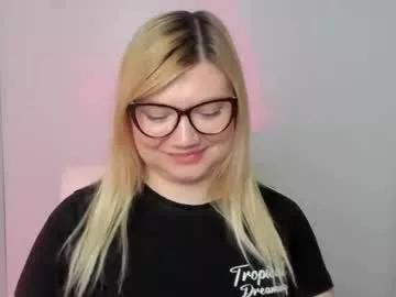 molly_moree from Chaturbate