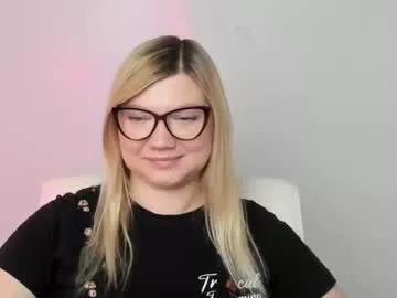 molly_moree from Chaturbate