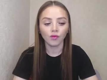 mollyenjoy07 from Chaturbate