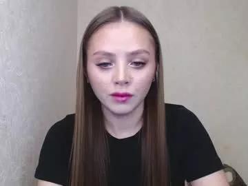 mollyenjoy07 from Chaturbate