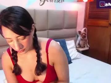 Explore our live girls sluts from our Custom and Multi clubs and checkout exclusive access to highly interactive content, such as shape, hair, titties, pussy type and many more.