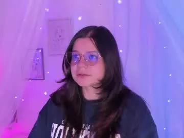 mollylewis18 from Chaturbate