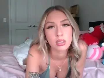 mollymckayy from Chaturbate