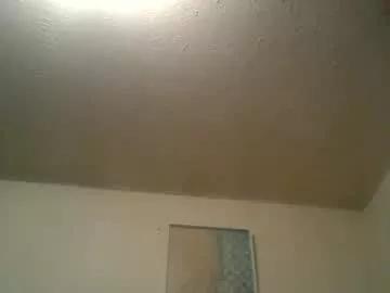 mommabearanpoppabear850 from Chaturbate