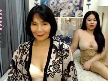 mommyknowsbest69 from Chaturbate