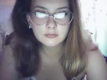 moodiemira from Chaturbate