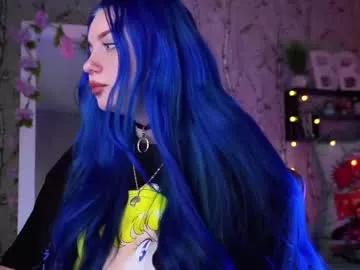 moon_valkyriie from Chaturbate