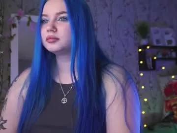 moon_valkyriie from Chaturbate