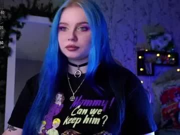 moon_valkyriie from Chaturbate