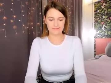 moonshineee_ from Chaturbate