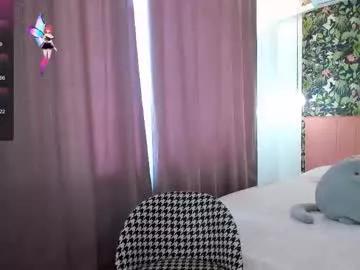 moonshineee_ from Chaturbate